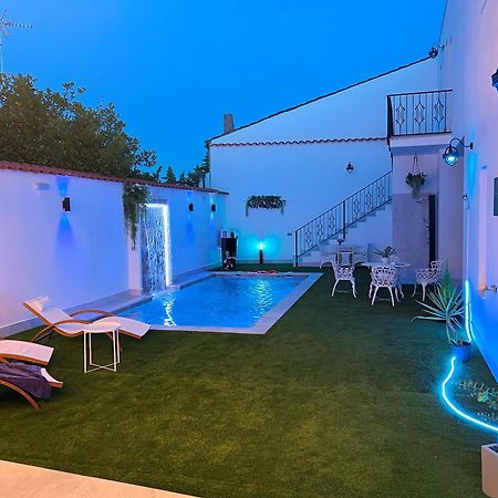 Hotel Boutique Iulia 5 Estrellas Medina de las Torres Dış mekan fotoğraf