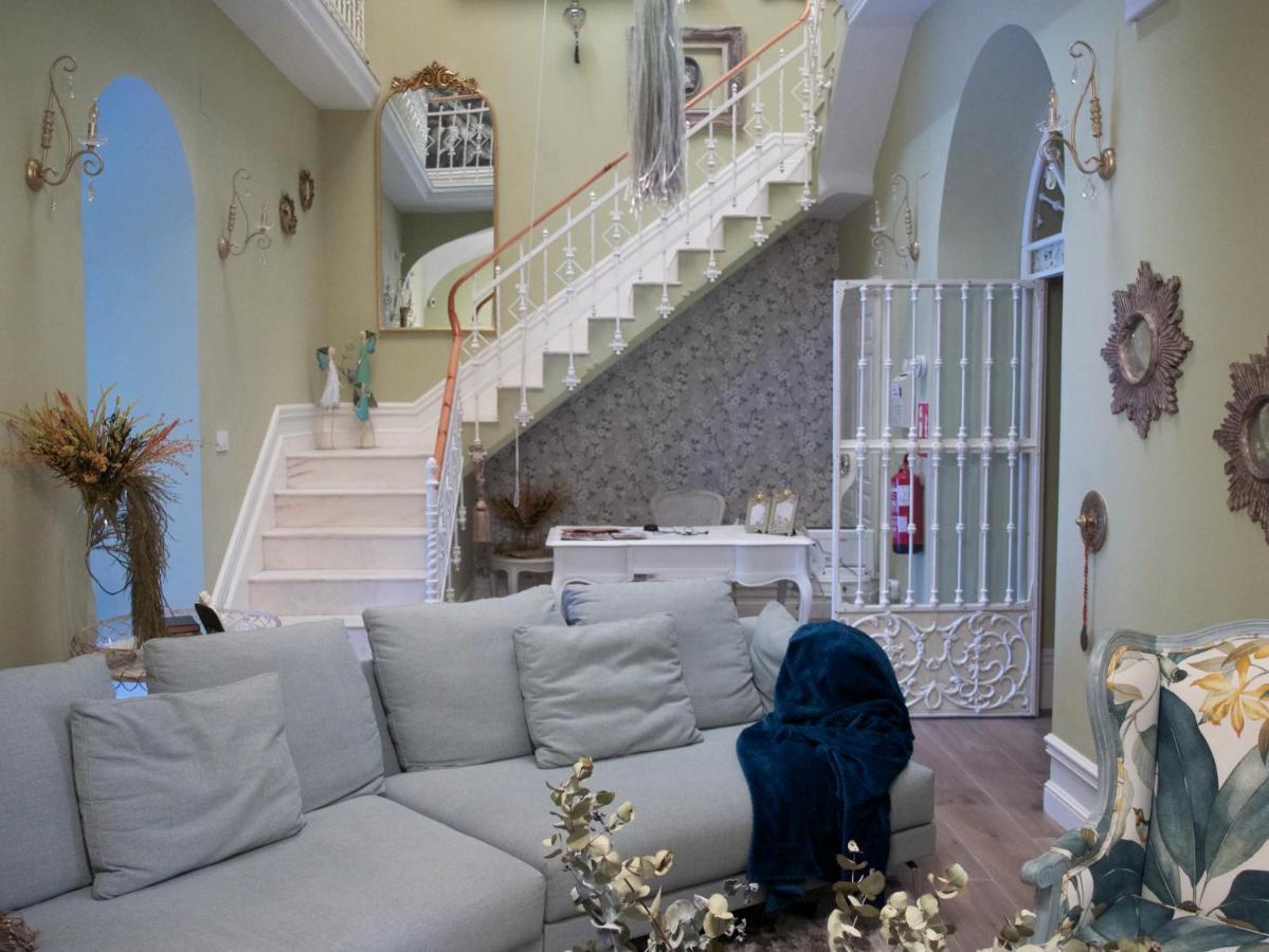 Hotel Boutique Iulia 5 Estrellas Medina de las Torres Dış mekan fotoğraf