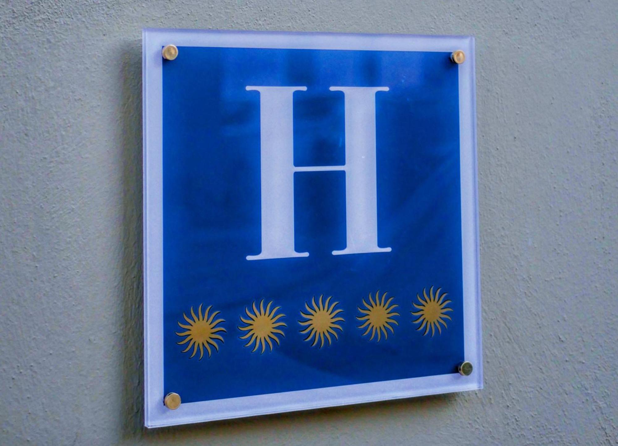 Hotel Boutique Iulia 5 Estrellas Medina de las Torres Dış mekan fotoğraf